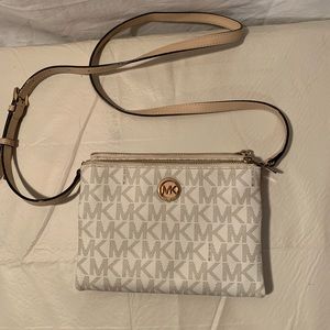 MK White/Brown/ Signature Triple Flaps Crossbody